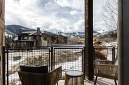 Blackstone Retreat