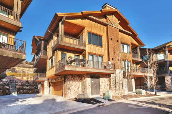 Juniper Landing Frostwood #502